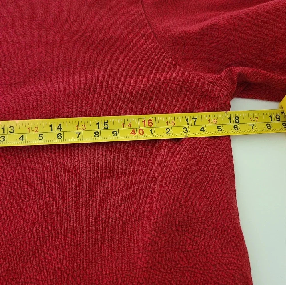 Jordan mens tshirts long sleeve sz.S red